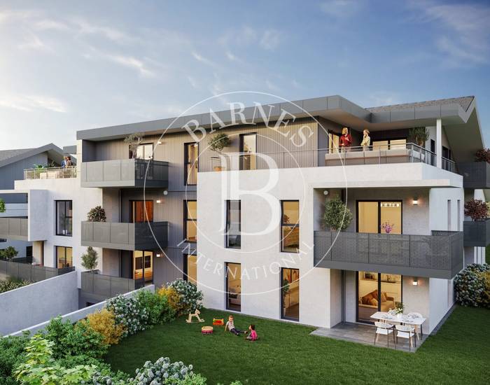 NOUVELLE RESIDENCE DE 14 APPARTEMENTS ET 9 VILLAS